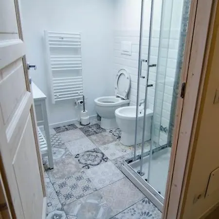 Corte 1 Con Parcheggio Gratuito Suap N 824 Del 2023 Lejlighed *