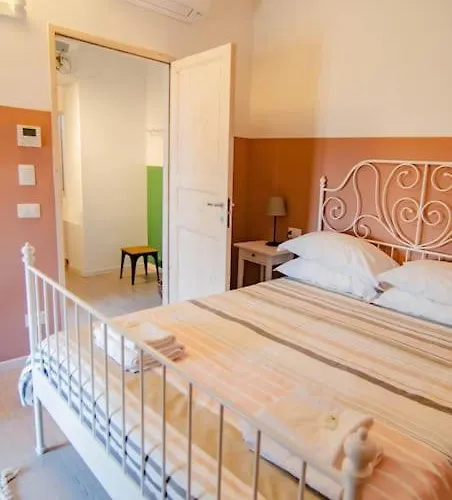 Corte 1 Con Parcheggio Gratuito شقة